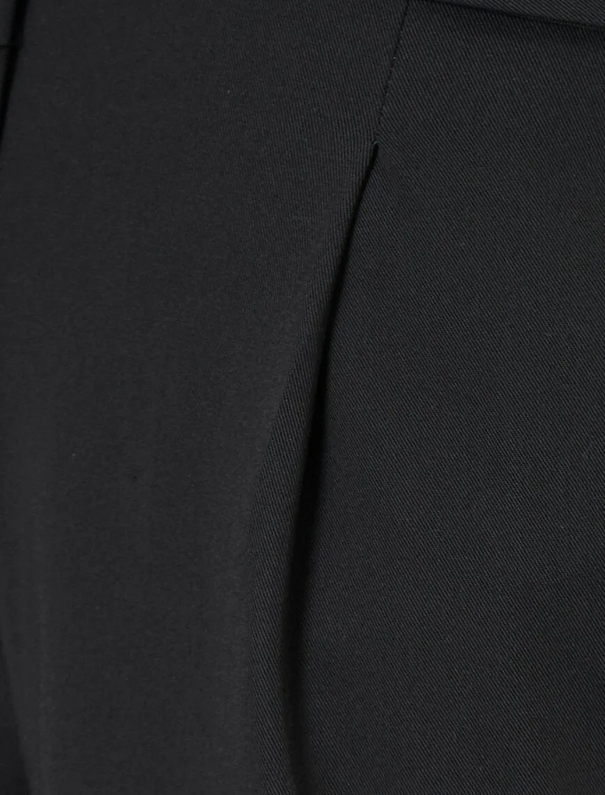 16289 Black Slim Fit Trousers