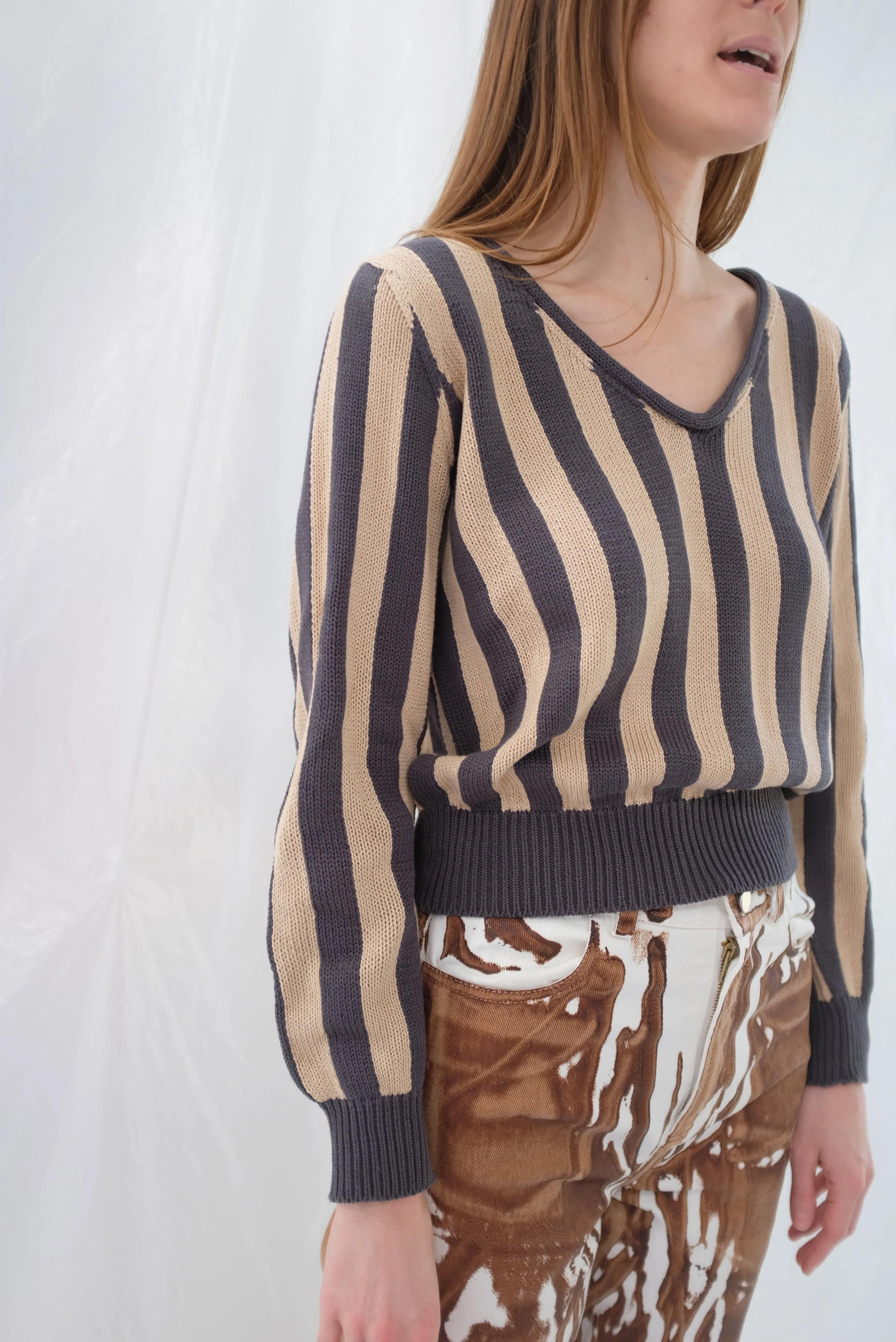 Beklina Latta V-neck Sweater Charcoal/Toast