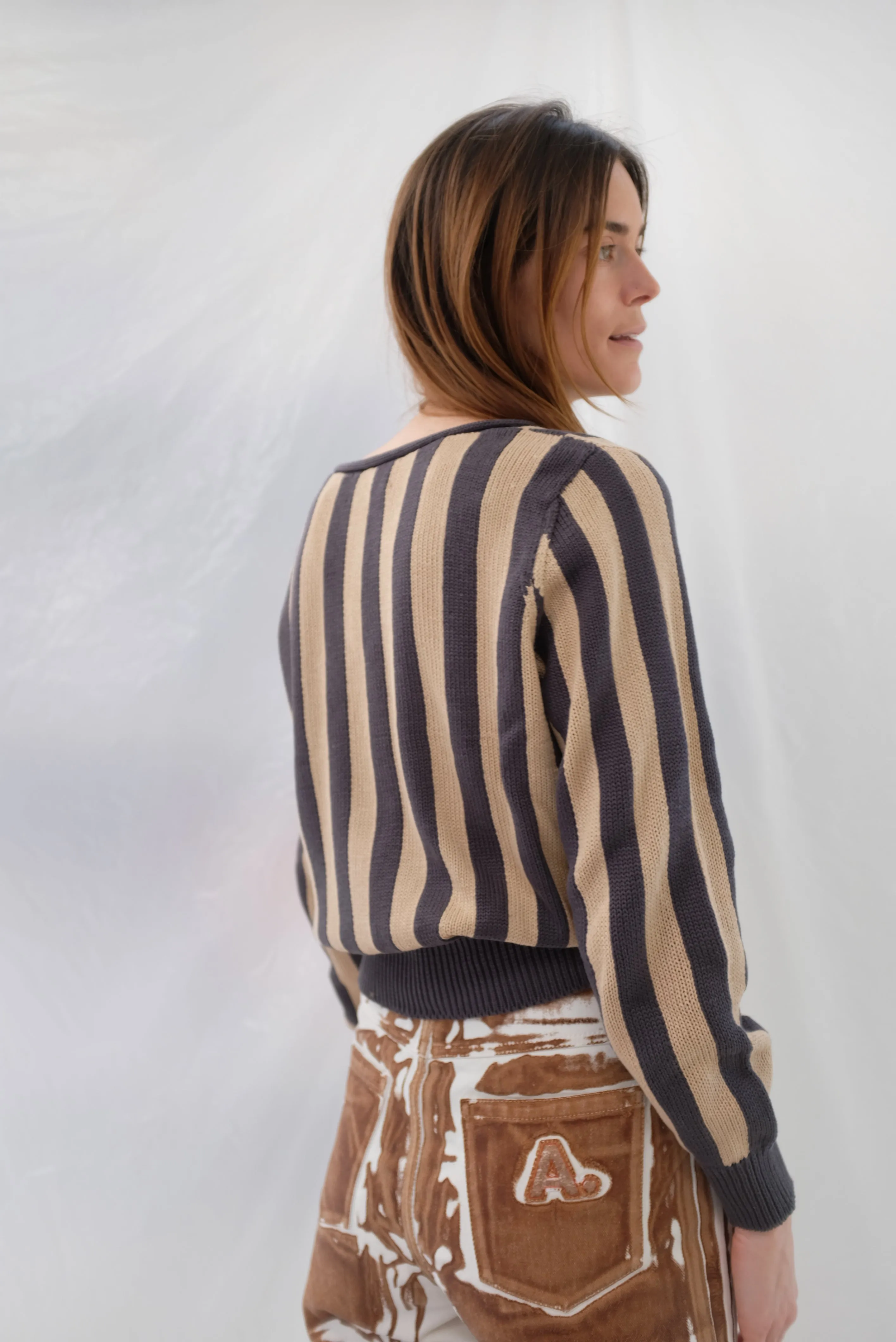 Beklina Latta V-neck Sweater Charcoal/Toast
