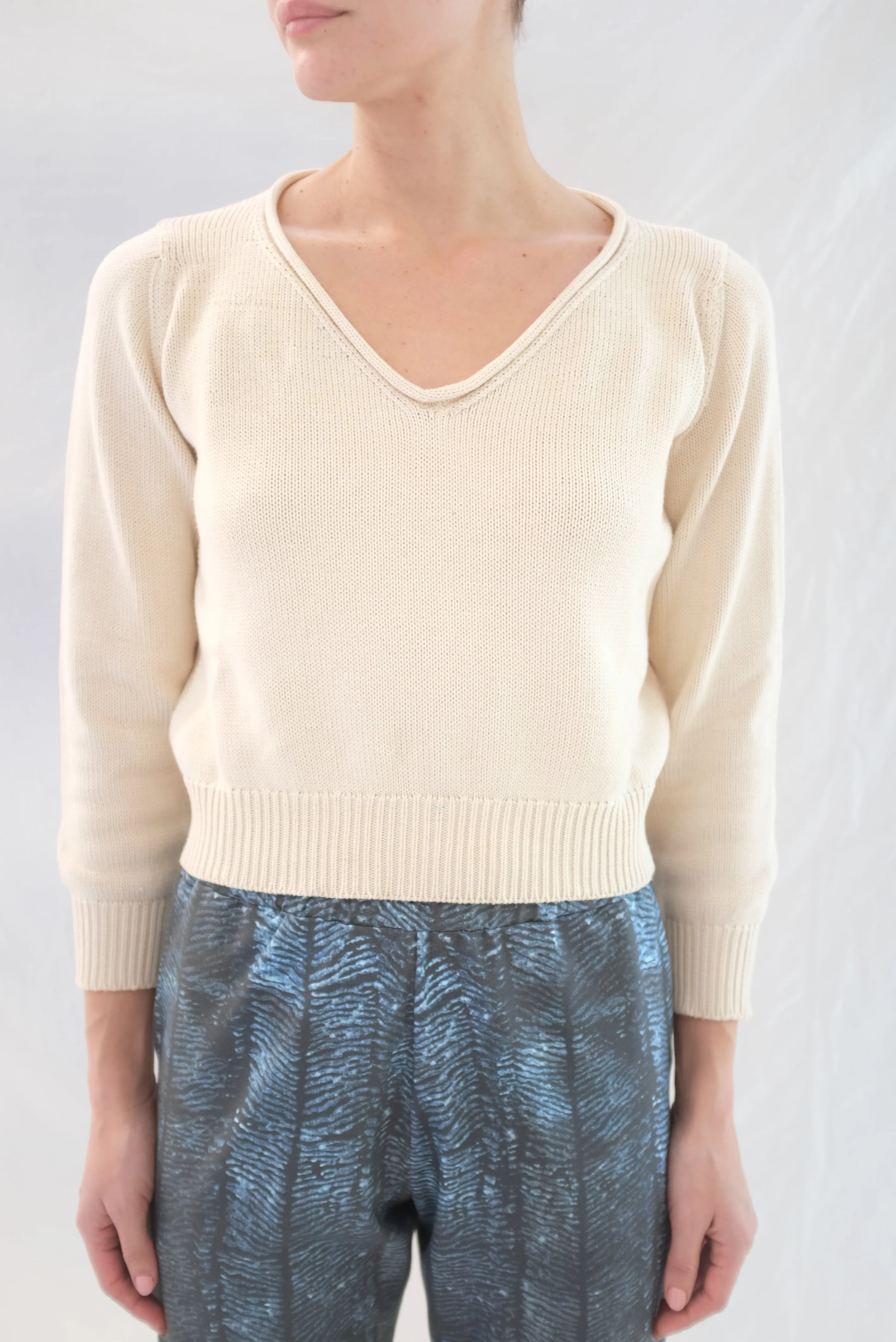 Beklina Latta V-neck Sweater Straw