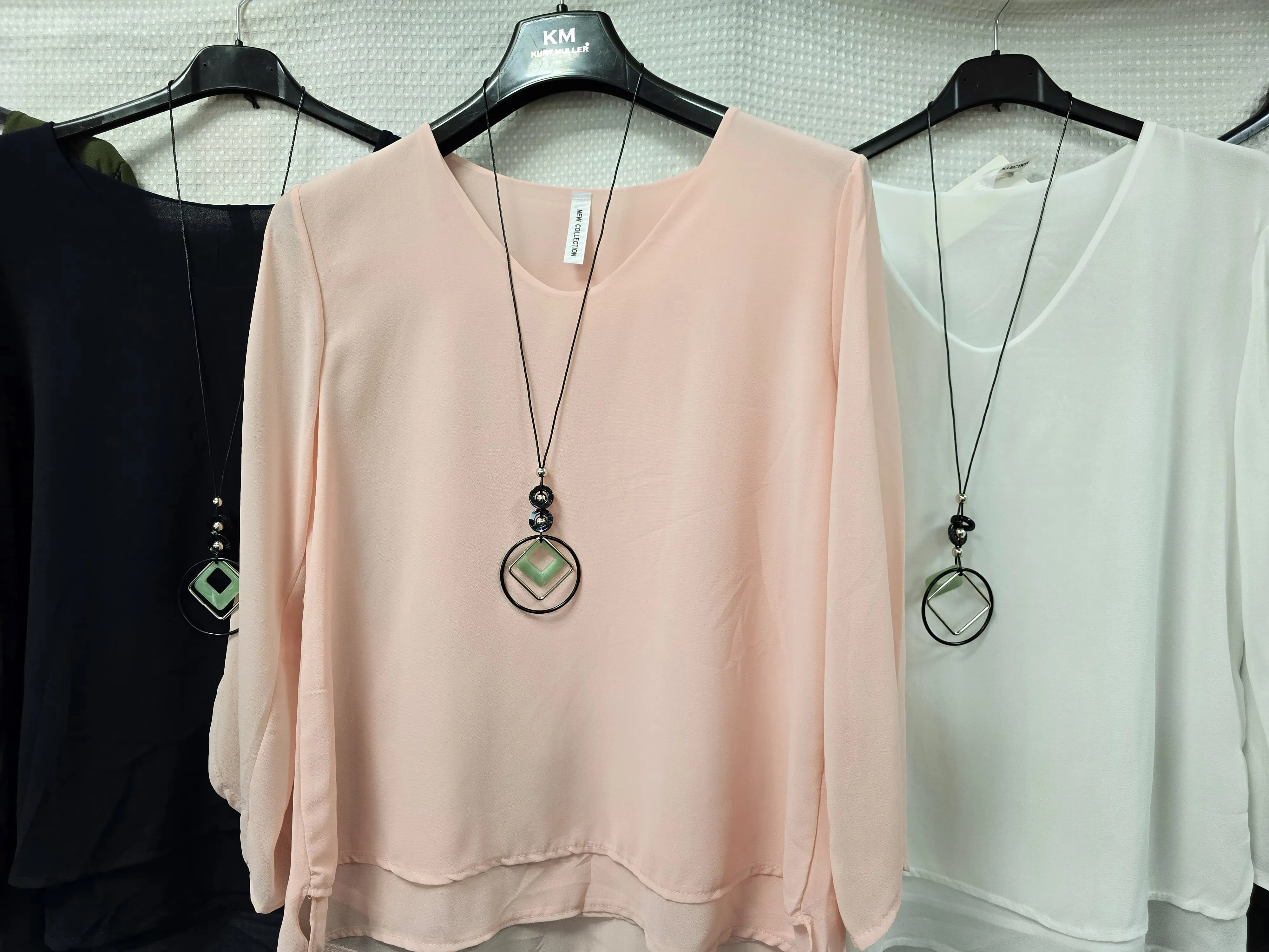 Donna V Neck Tiered Hem Necklace Blouse
