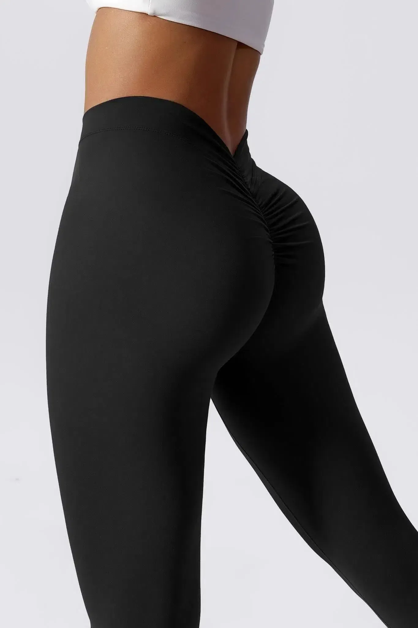 Fia – V-shaped waistband – Active leggings