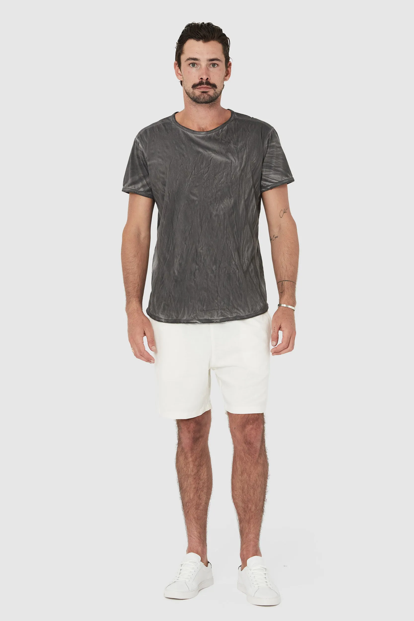 KORTINA TEE - BLACK PIGMENT