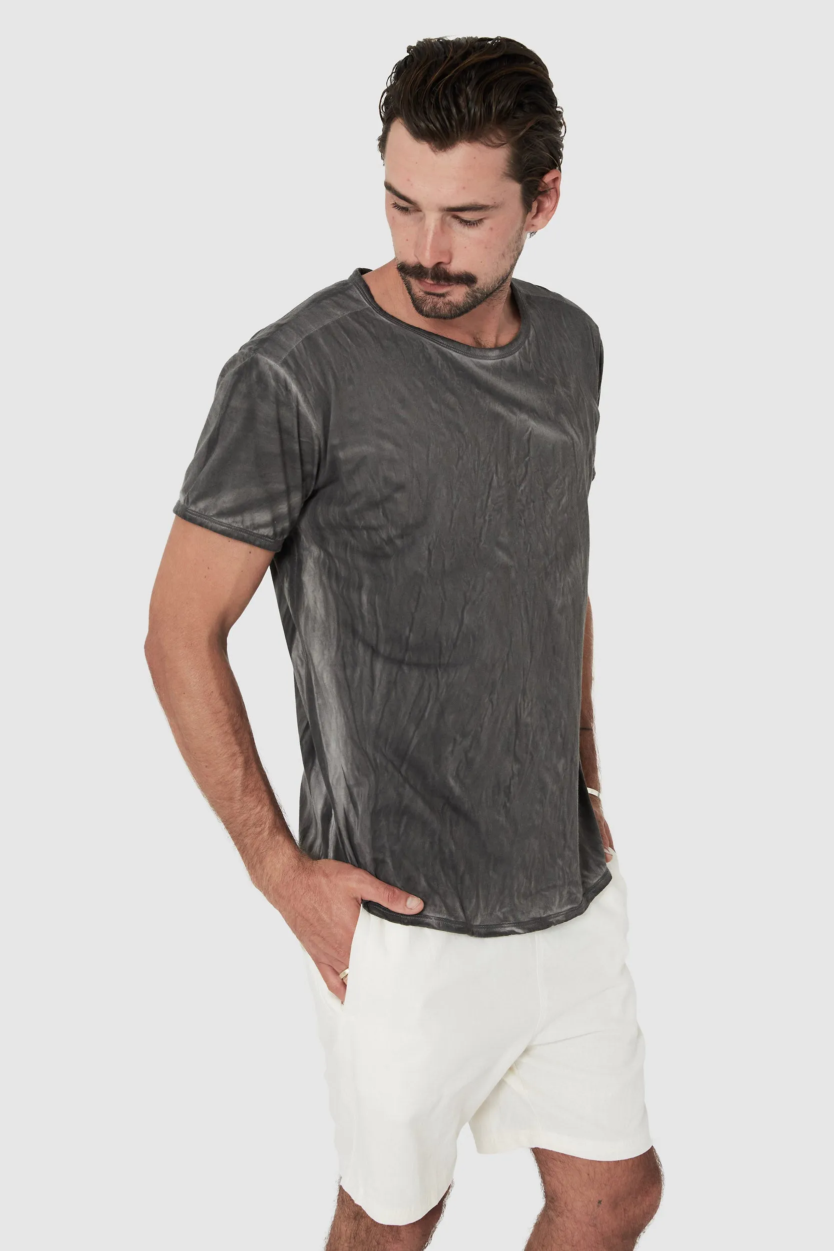 KORTINA TEE - BLACK PIGMENT