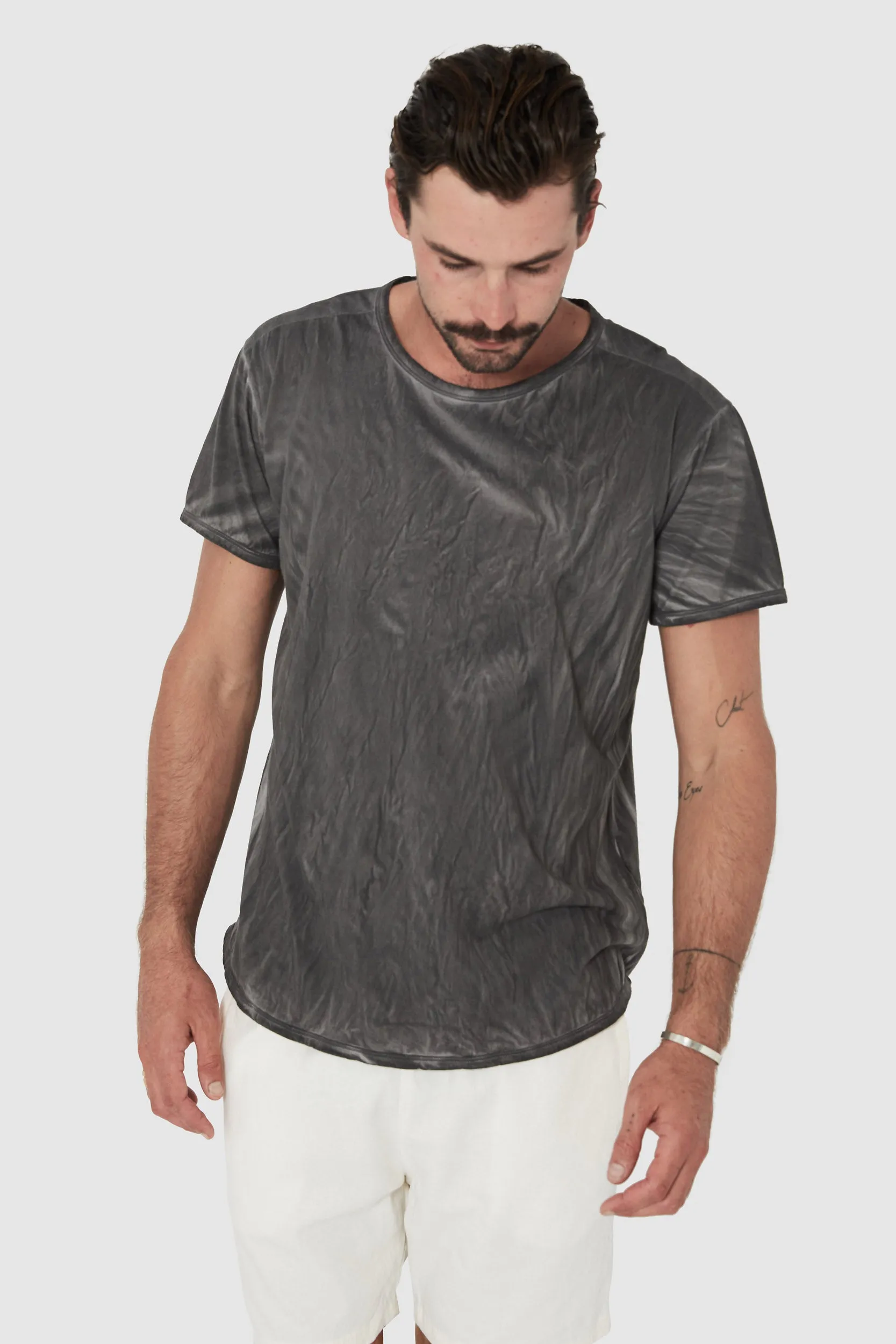 KORTINA TEE - BLACK PIGMENT