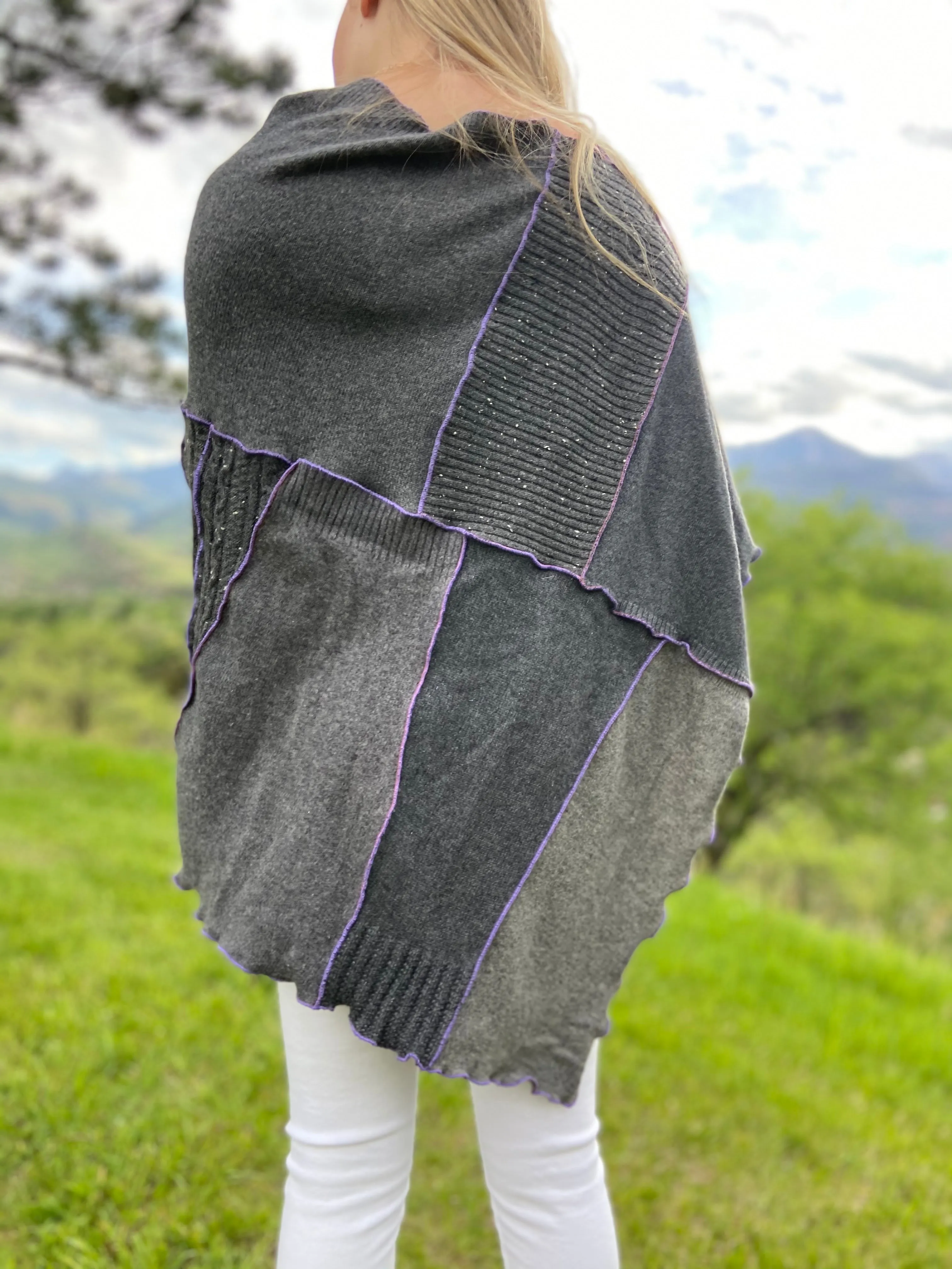 Recycled 100% Cashmere Poncho ‘Charcoal🪙Embers’