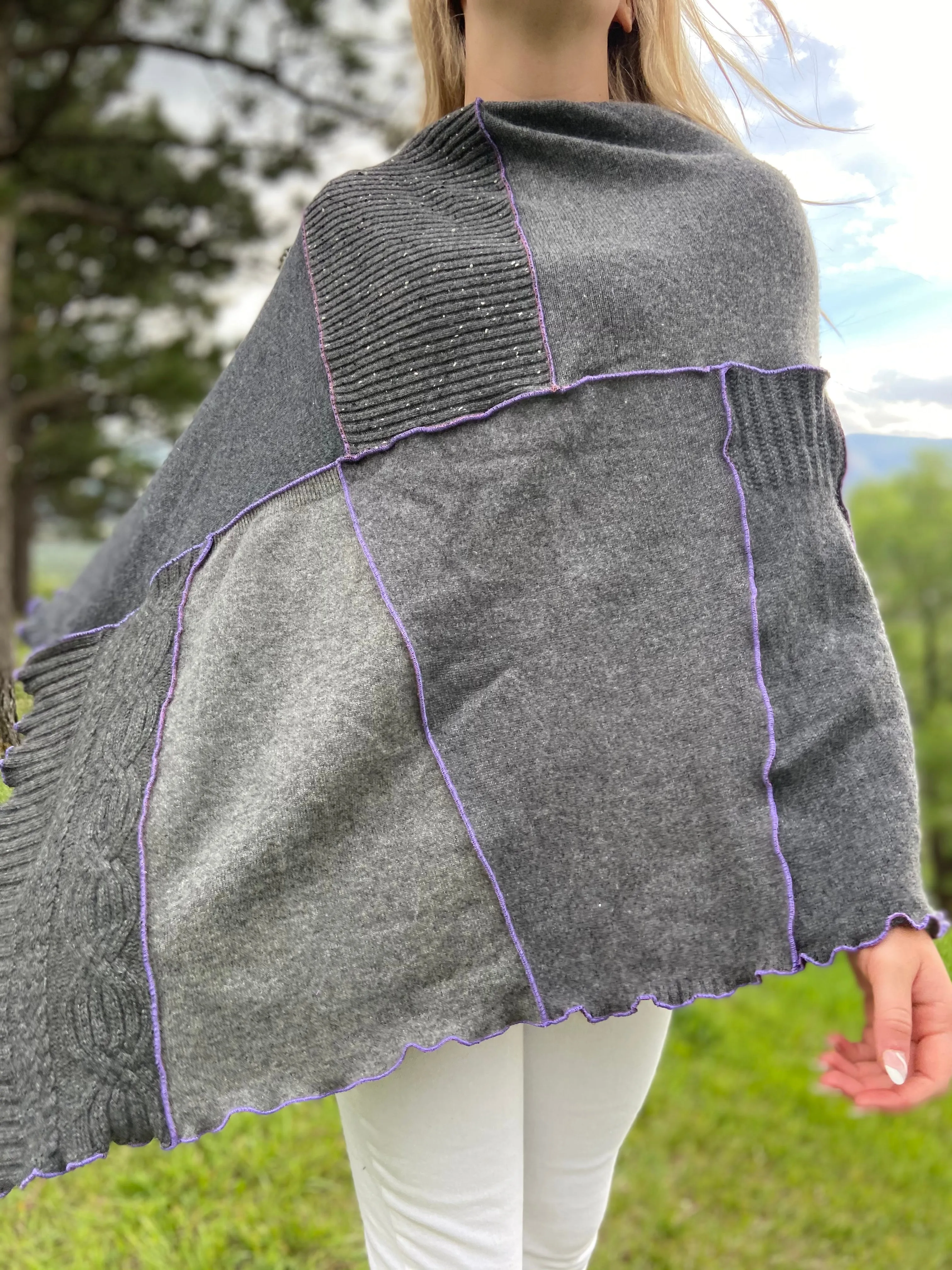 Recycled 100% Cashmere Poncho ‘Charcoal🪙Embers’