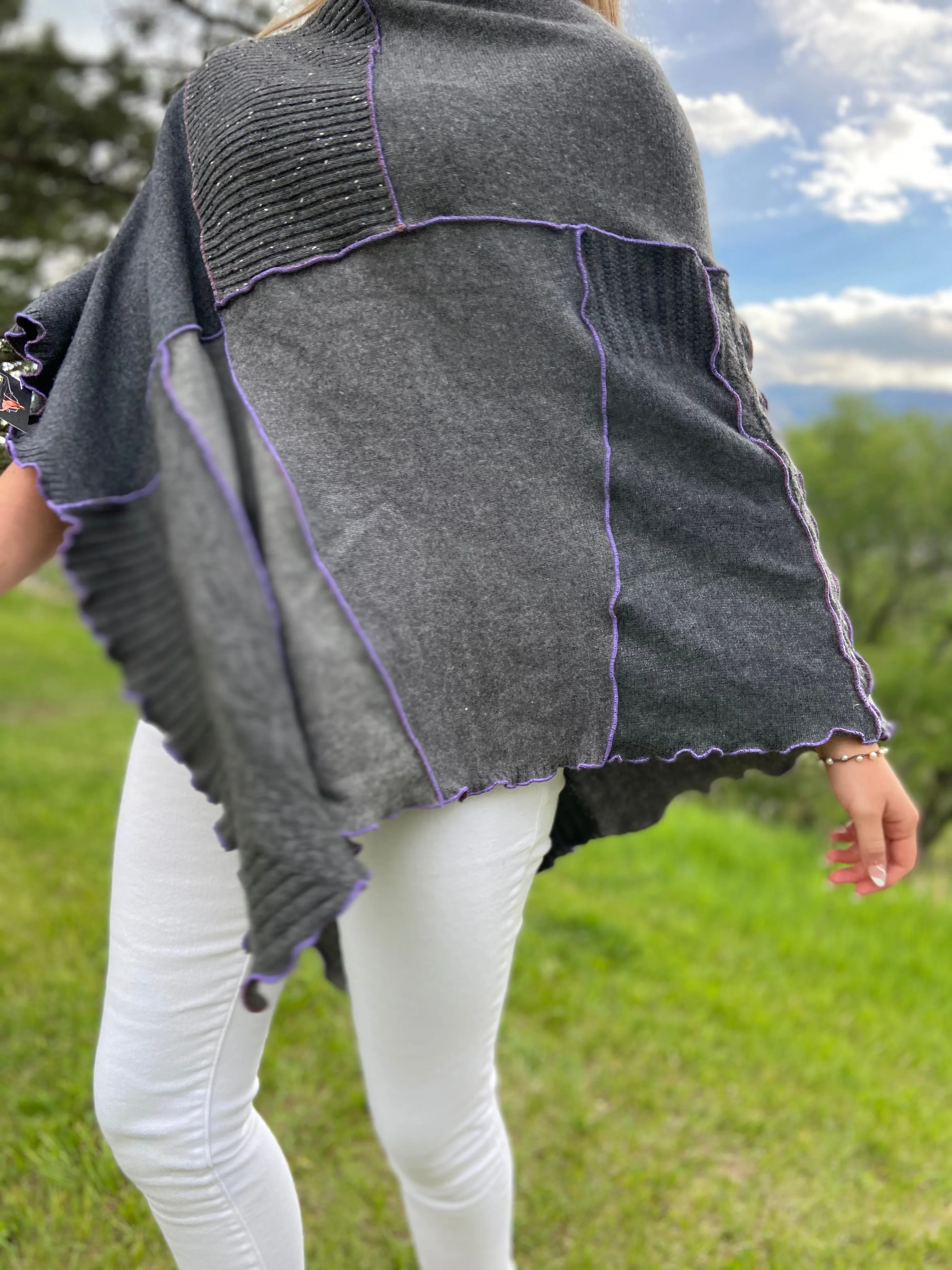 Recycled 100% Cashmere Poncho ‘Charcoal🪙Embers’